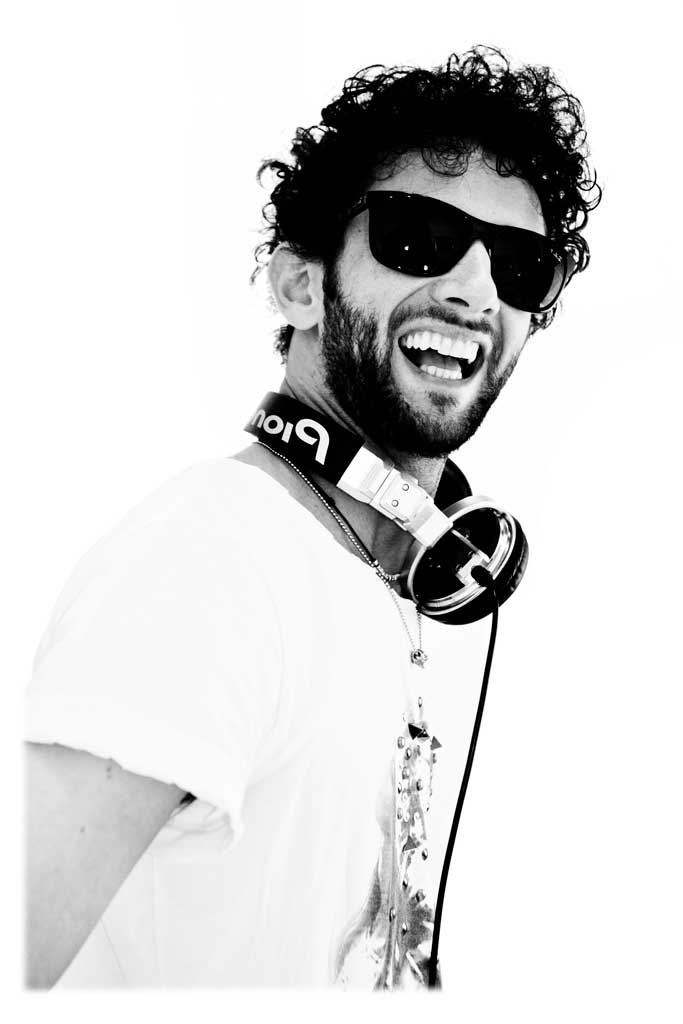 Matteo Maddè deejay & producer Matteo Maddè deejay & producer